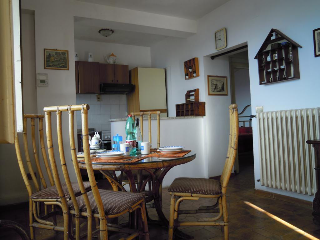 Bel Panorama Tre Guest House Pelago Exterior photo